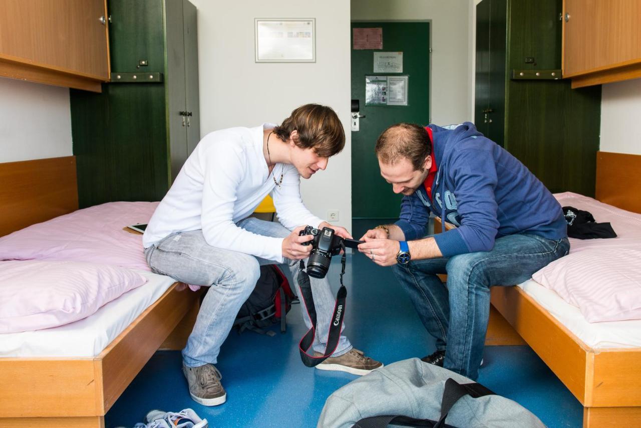 Palace Hostel Wenen Kamer foto